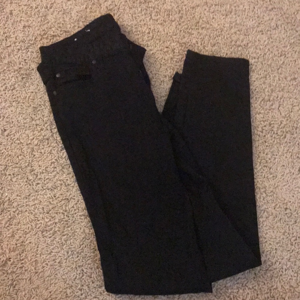 Black jeggings